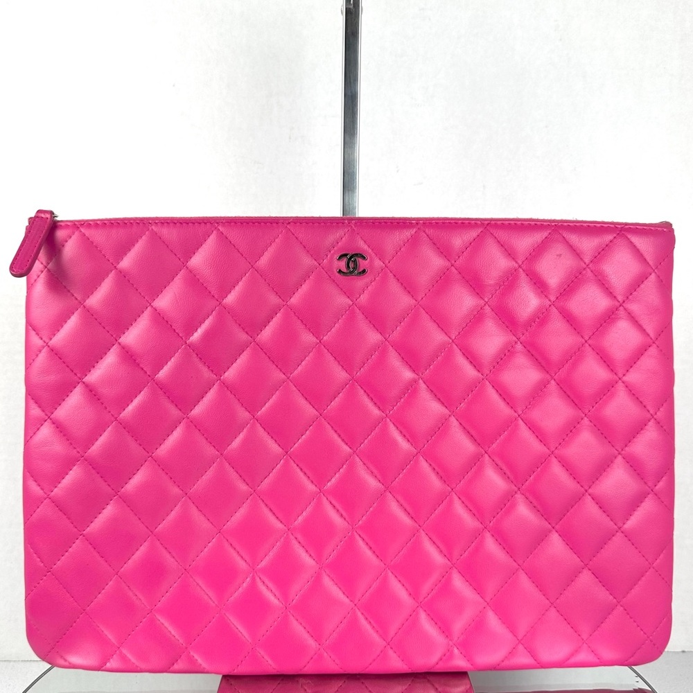 CHANEL Pink Quilted Shoulder Bag NWOT
